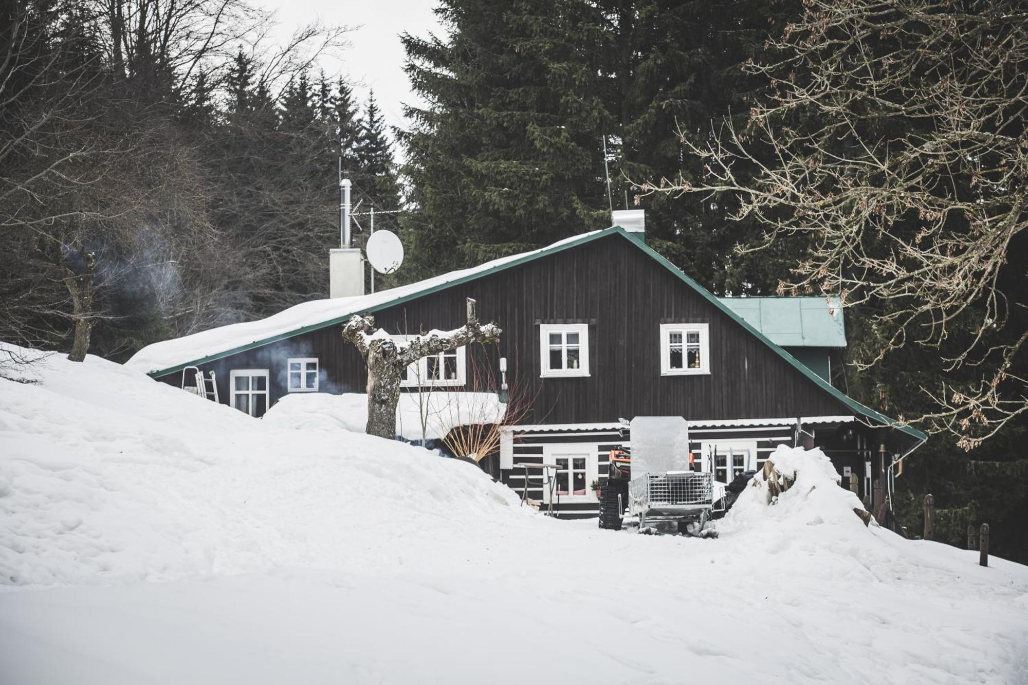 Chalupa Hejmovka Spindleruv Mlyn Bagian luar foto